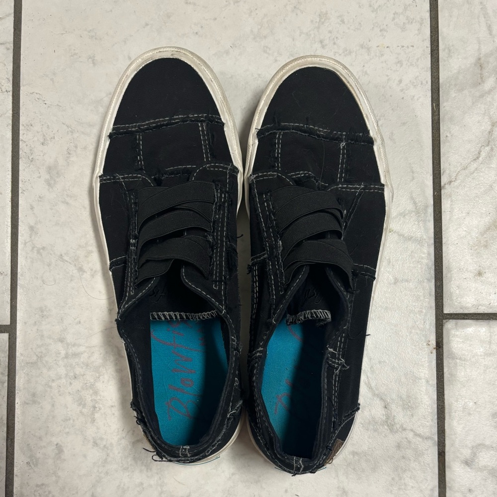 Blowfish sneakers; women’s size 9 in solid black